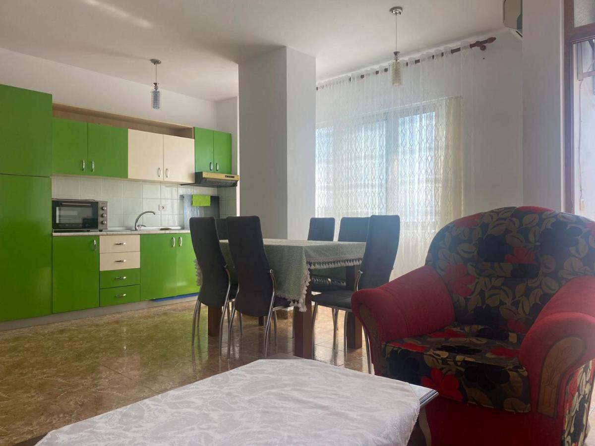Center Of Shkodra Apartment Exterior photo